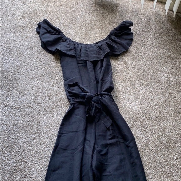 Tommy Bahama Other - Tommy Bahama Linen Off Shoulder Cropped Jumpsuit M